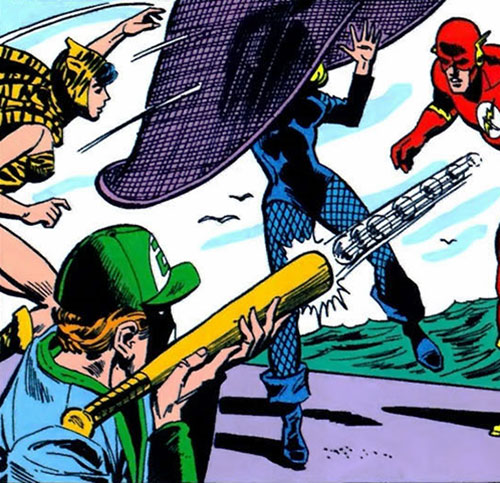 Открытки со Спортмастером из Вселенной ДС скачать бесплатно.