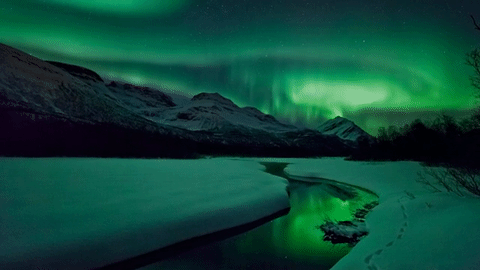 Открытки с северным сиянием скачать бесплатно. Открытки с северным сиянием gif.
