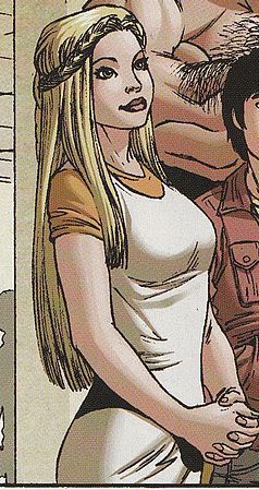 Открытки с Беллоной из сестёр по комиксам Вселенной Марвел. 